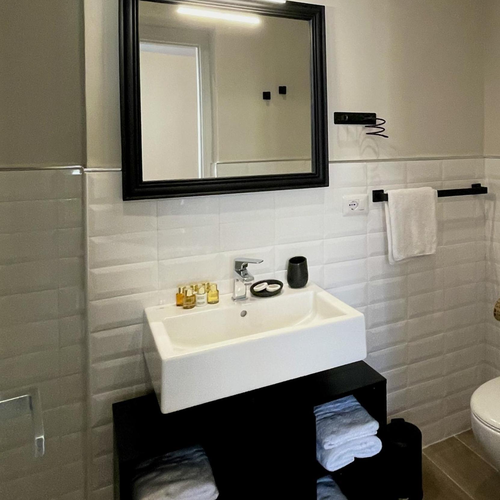 Elements Hotel Roma Ngoại thất bức ảnh